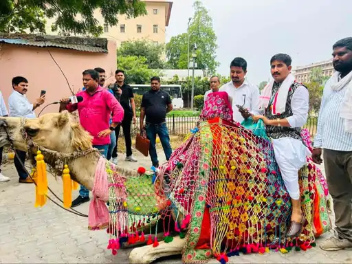 MP Rajkumar Roat