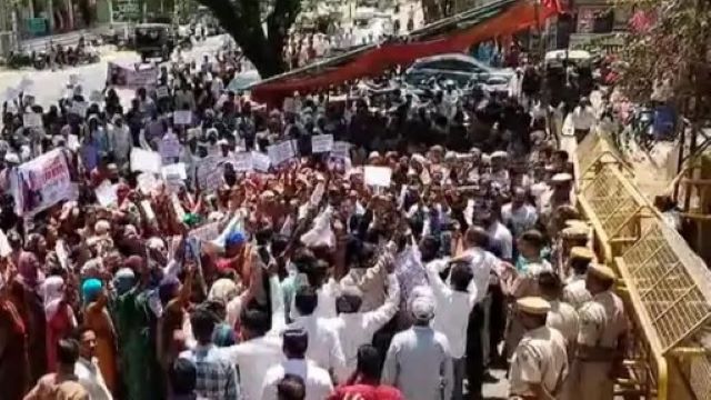 प्रजापति समाज का प्रदर्शन
