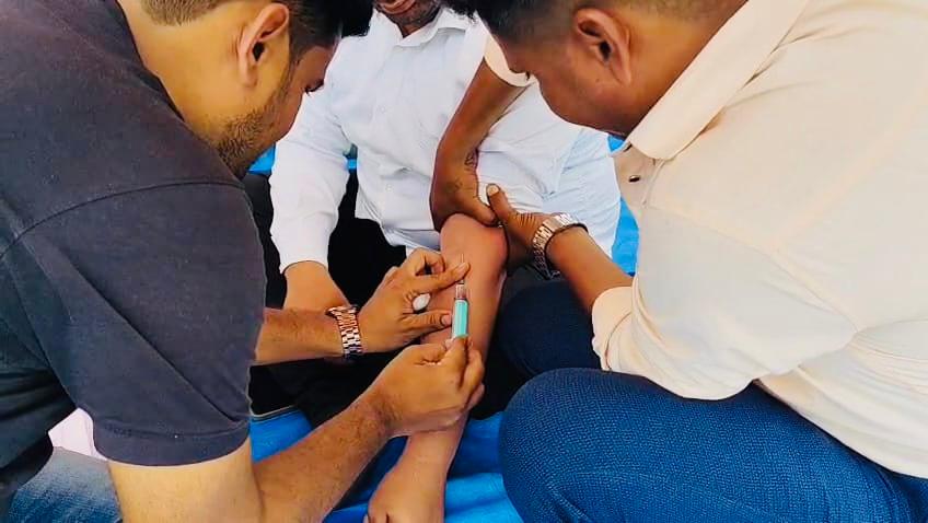 डूंगरपुर नर्सिंग कर्मचारियों का आंदोलन