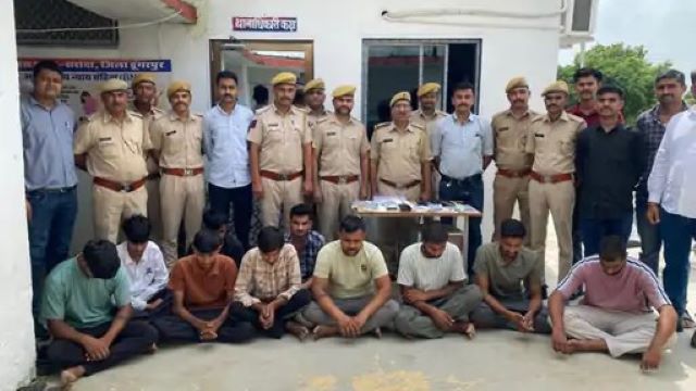 डूंगरपुर साइबर ठग गिरफ्तारी
