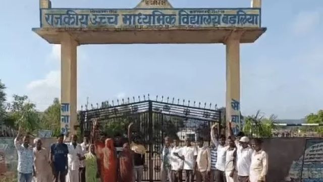 Banswara police recovered mobiles