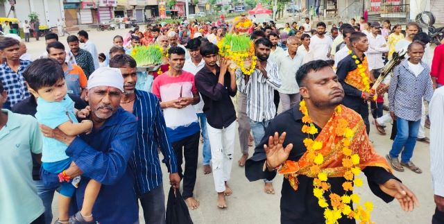 WhatsApp Image 2025 10 01 at 8.57.29 PM जवारा विसर्जन शोभायात्रा